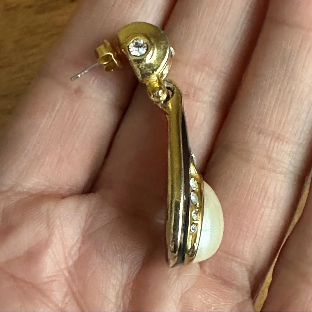 Vintage Tear Drop Earrings Faux Pearl Rhinestone Enamel